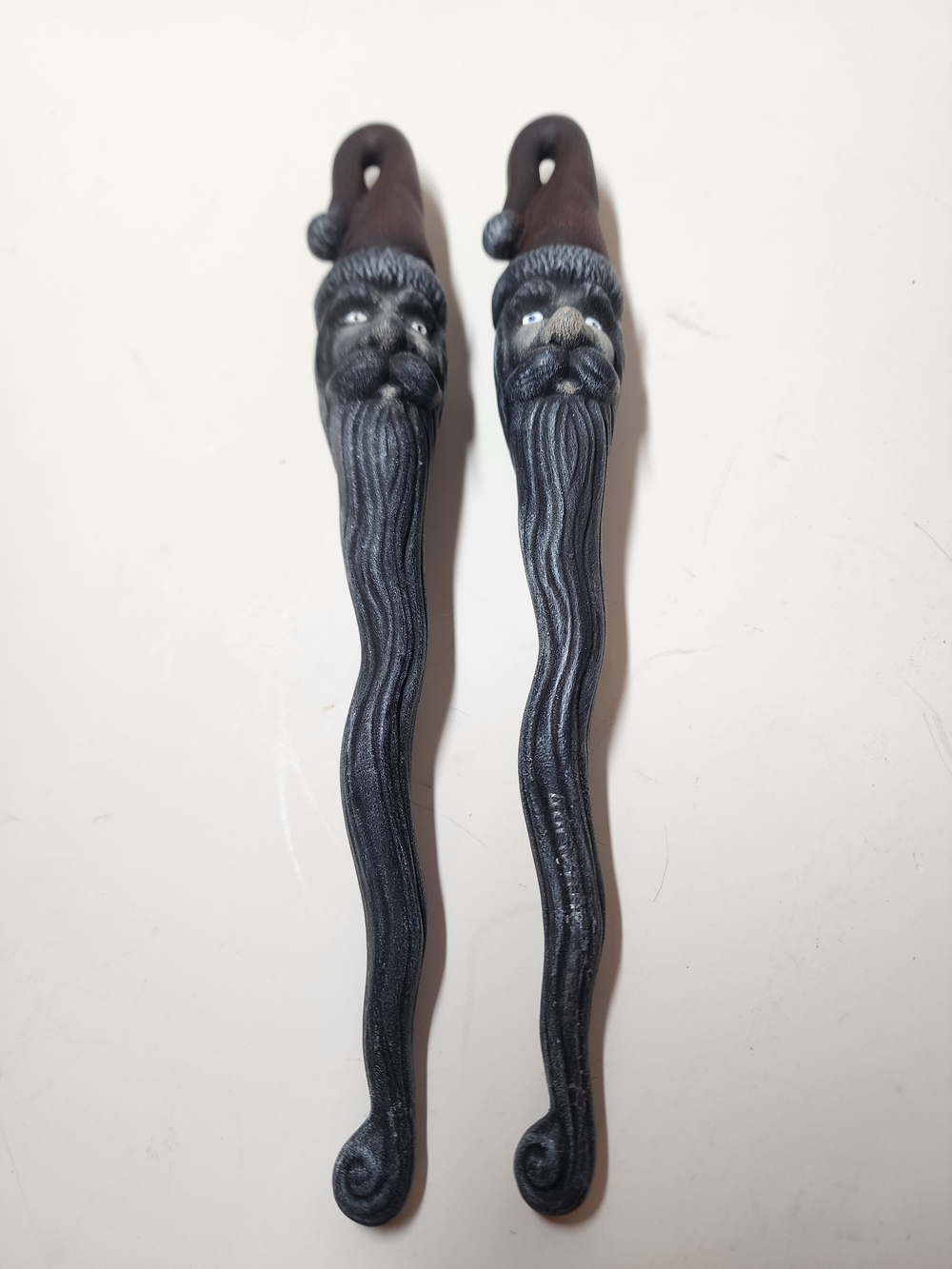 Pair of Hand Painted Santa Beard STICK PRIMITIVE FOLK Christmas Ornaments